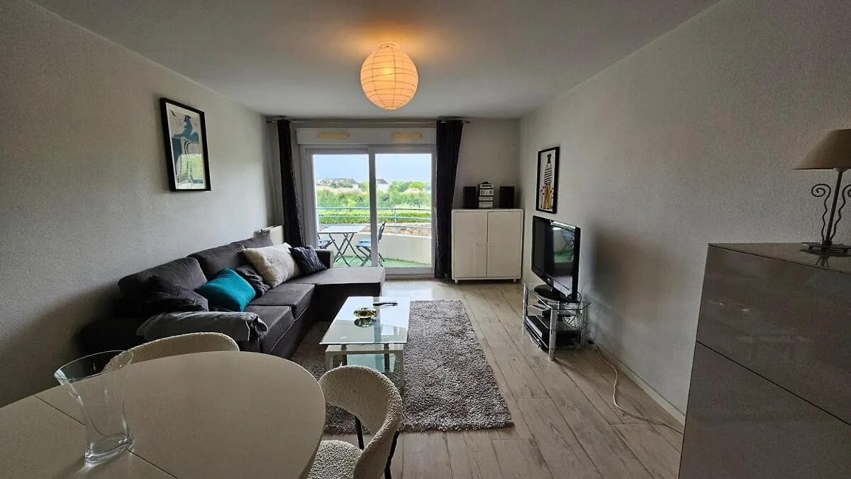 Francheville - Balcon - Parking - Wifi Vannes