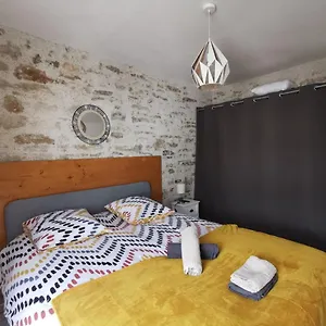 Appartement Centre Charmant 3 Pièces Avec Parking, Vannes